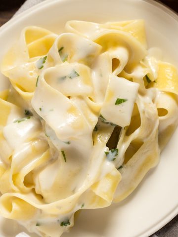 Pasta with Basil Cream Sauce Recipe