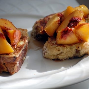 French Toast with Peaches