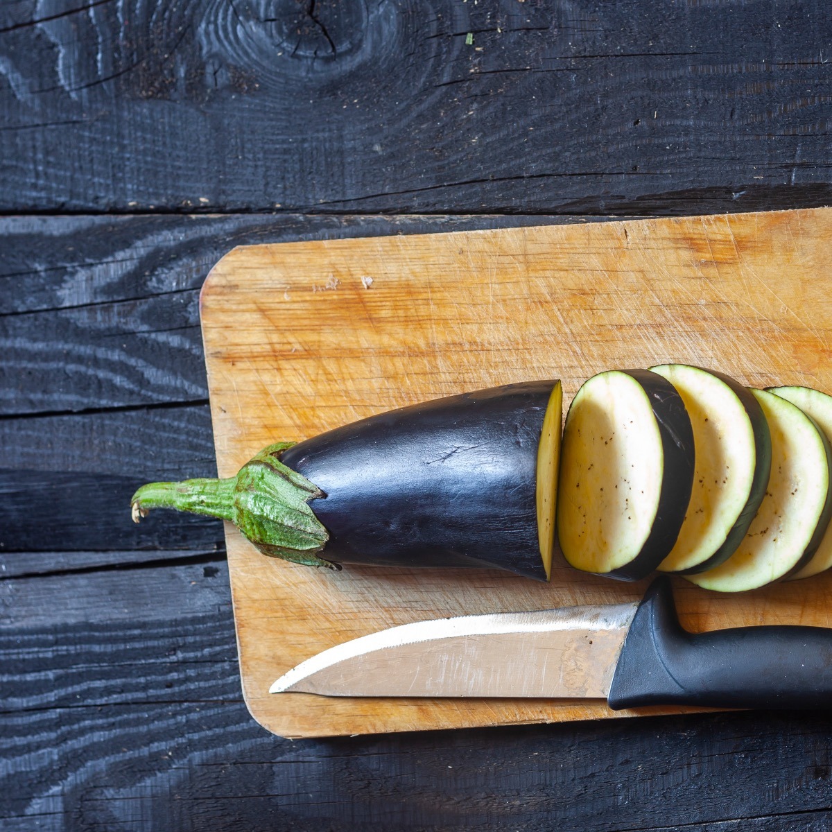 Slicing Eggplant for Eggplant Parmesan