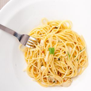 Pasta with Garlic and Olive Oil Recipe