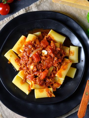 Bolognese Sauce with Penne Pasta