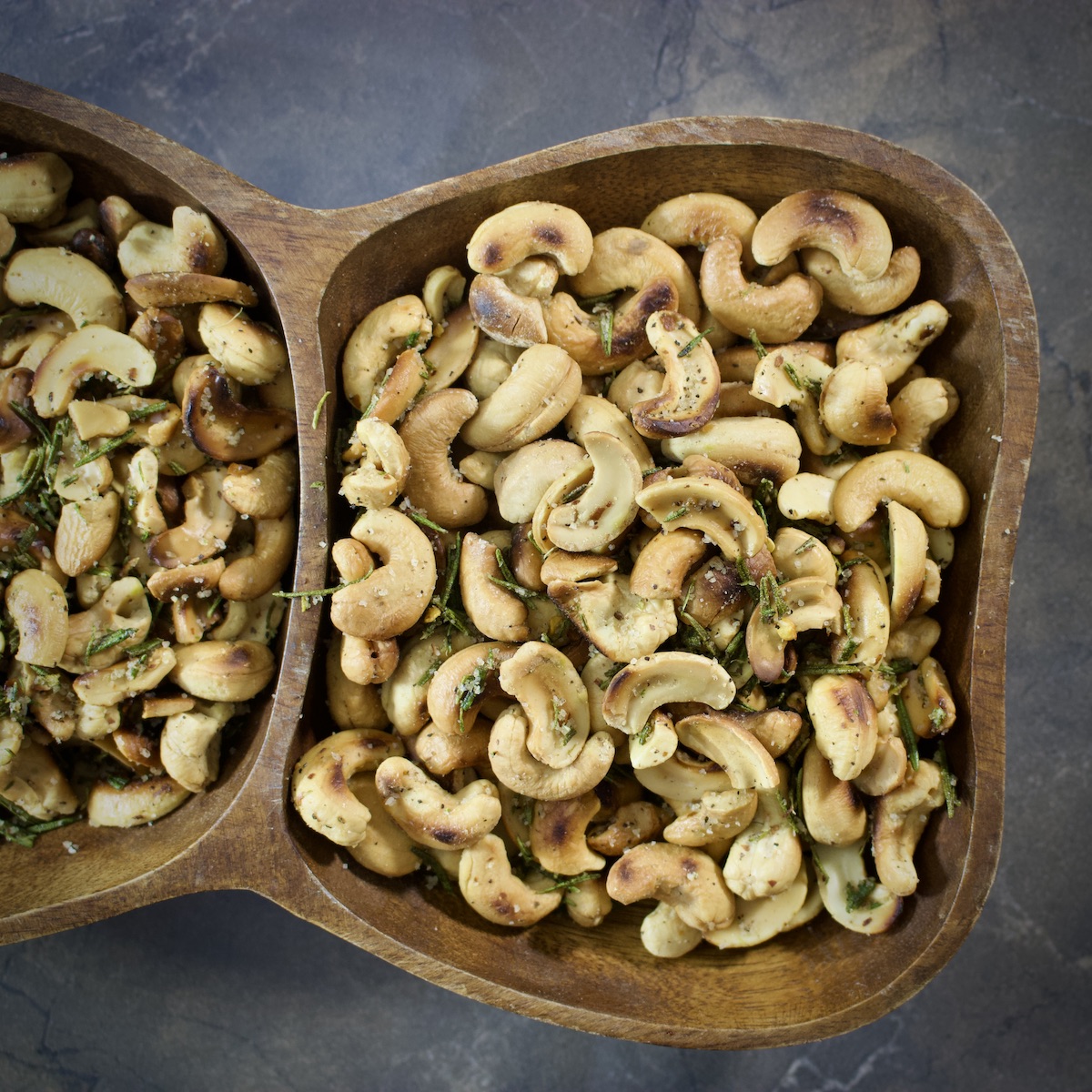 Roasted Rosemary Cashews Recipe