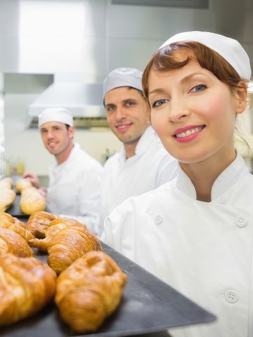 The Difference Between Baking and Pastry School