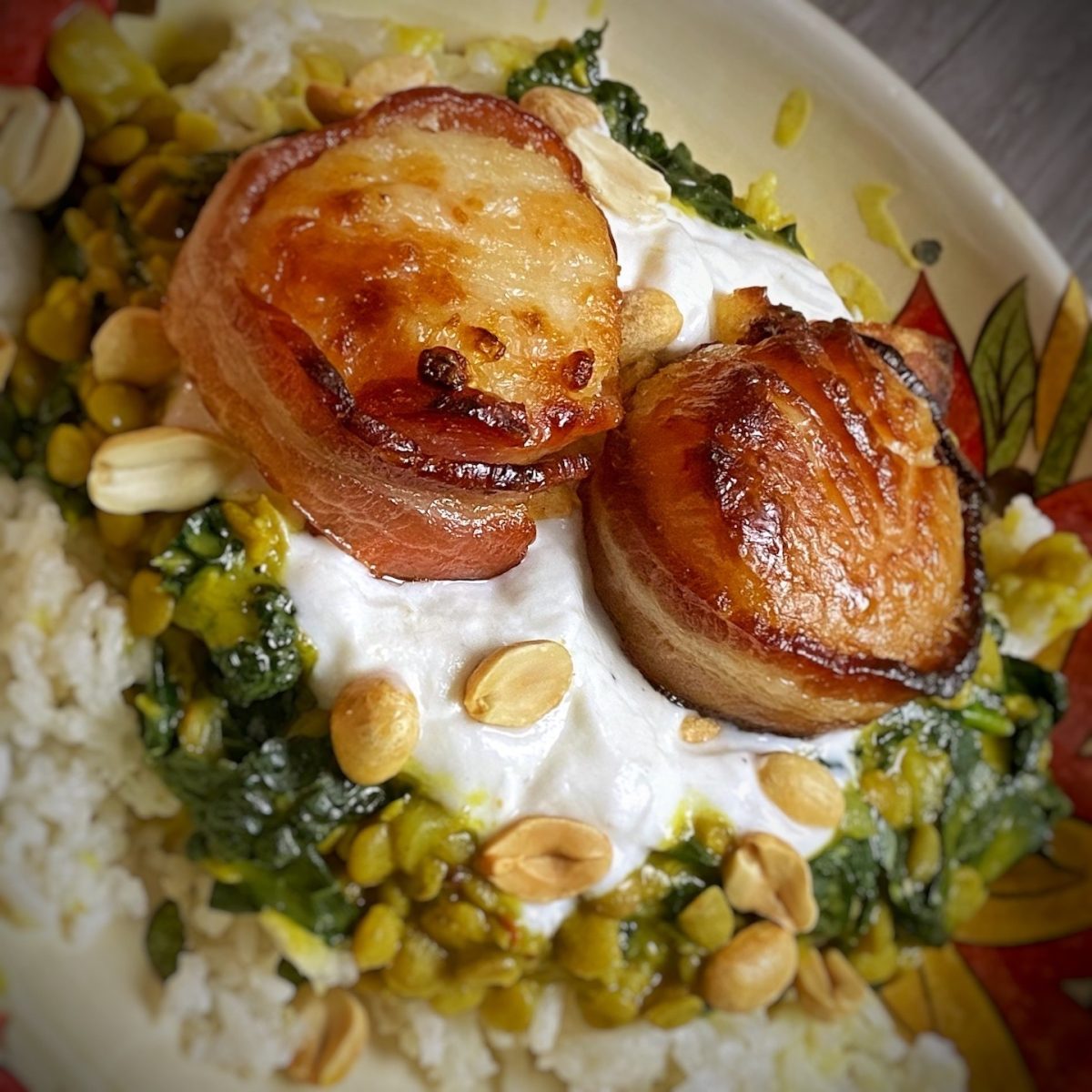 Scallops With Coconut Curry Lentils