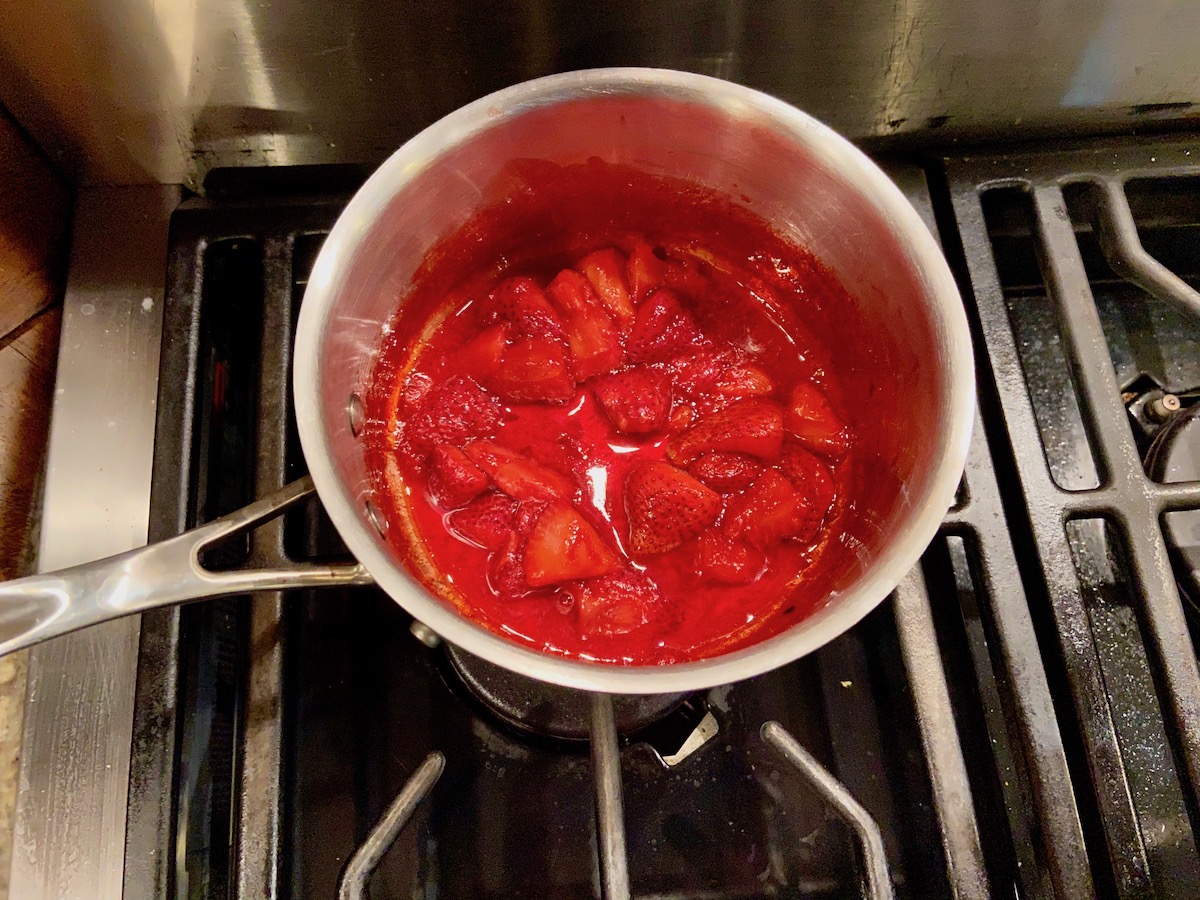 Simmering the Strawberries