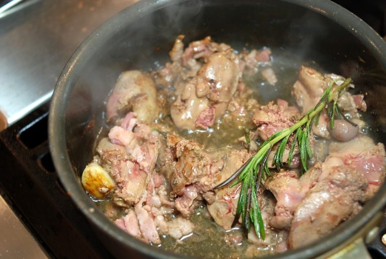 chicken liver pate cooking