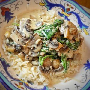 Chicken Mushrooms and Spinach in a Cream Sauce