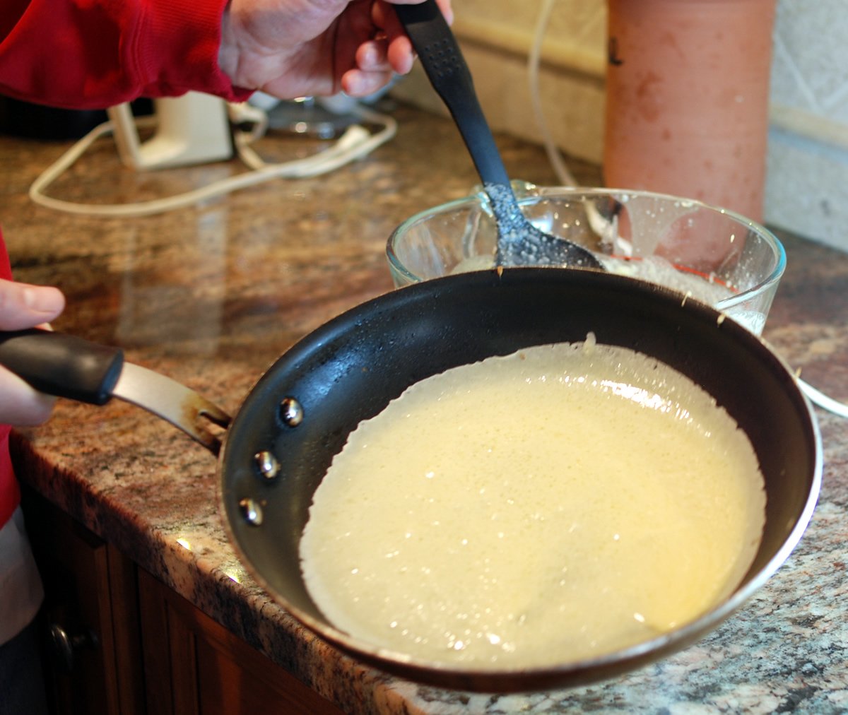 Coating pan with batter