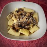 Pasta with Mushroom Sauce