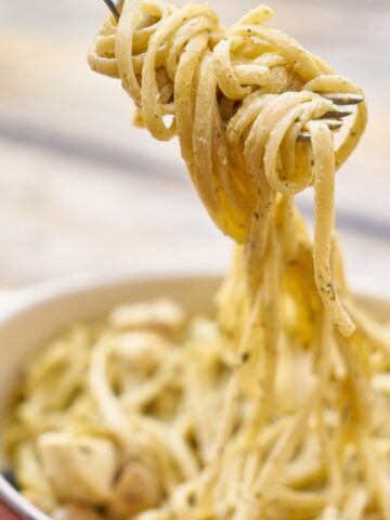 Pasta with Garlic and Oil Recipe