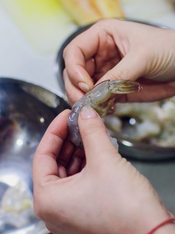 How to Peel Shrimp