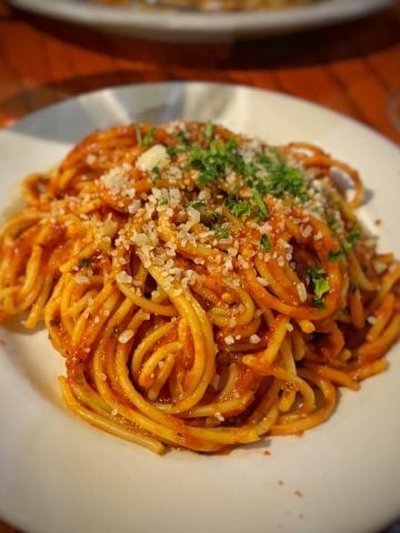 Classic Italian Tomato Sauce Over Pasta