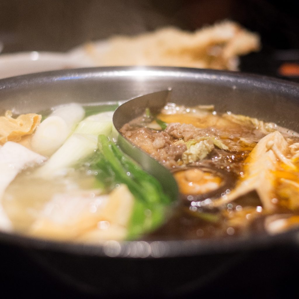 How to Cook in Chinese Hot Pot