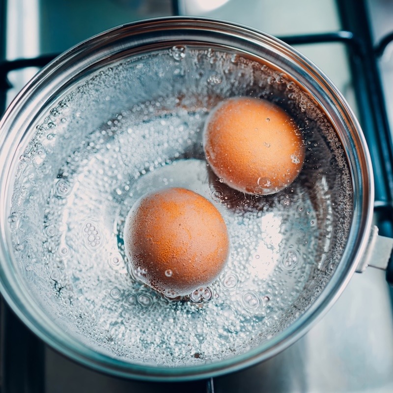 Hard Boiled Eggs - Boiling Method